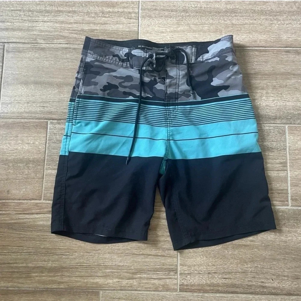 Mens size 28 swim shorts surf play beach casual